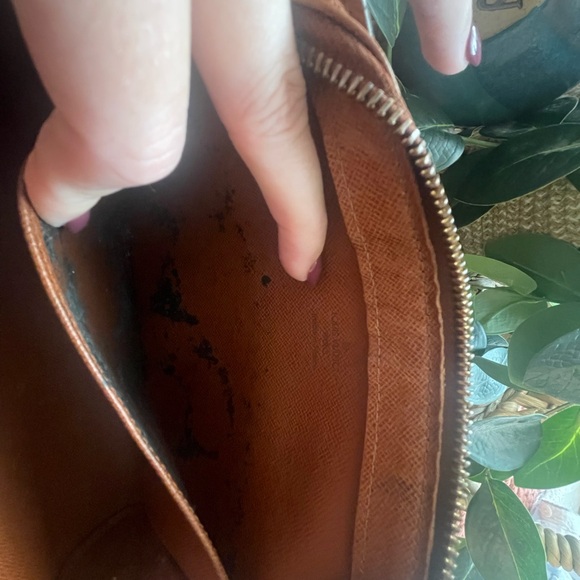 Louis Vuitton Monogram Orsay Clutch-Authentic - Picture 10 of 15